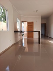 Casa Recém Construída....Oportunidade!