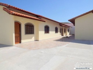 CASA À VENDA EM CARAGUATATUBA - PARCELAMENTO DIRETO COM O CONSTRUTOR