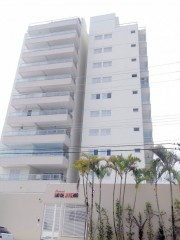 Apartamento Alto Padrão - Edif. Rio de Janeiro em Caraguatatuba