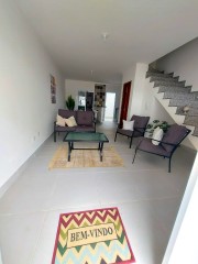 Casa Nova Mobiliada com Churrasqueira Privativa na Praia da Massaguaçu