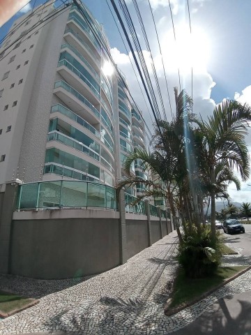 Apto. 3 dts (1suite)-FRENTE MAR- Edif. Alto Padrão - Aruan / Caraguá