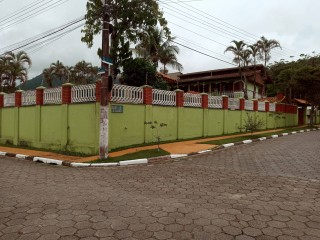 Casa de Alto Padrão em terreno de 781,50m2 na Martim de Sá