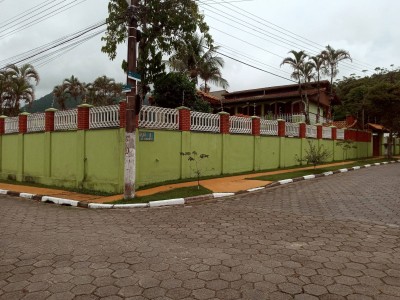 Casa de Alto Padrão em terreno de 781,50m2 na Martim de Sá